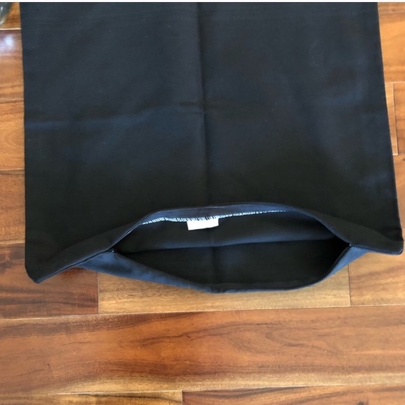 NWOT graphic square throw pillow case black & gold - Picture 4 of 5